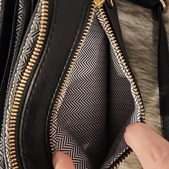 Isabelle Vegan Leather Multi Compartment Crossbody Bag 8 by 5 inches - Picture 3 of 11